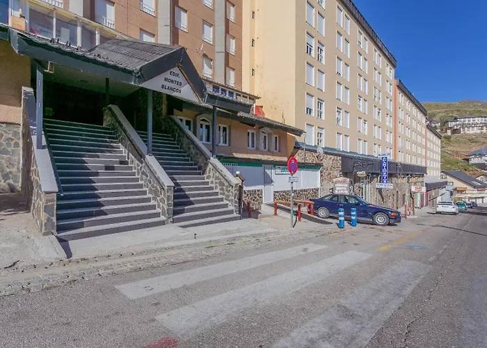 De Madera Muy Calido Con Buenas Vistas Y Wifi * Sierra Nevada